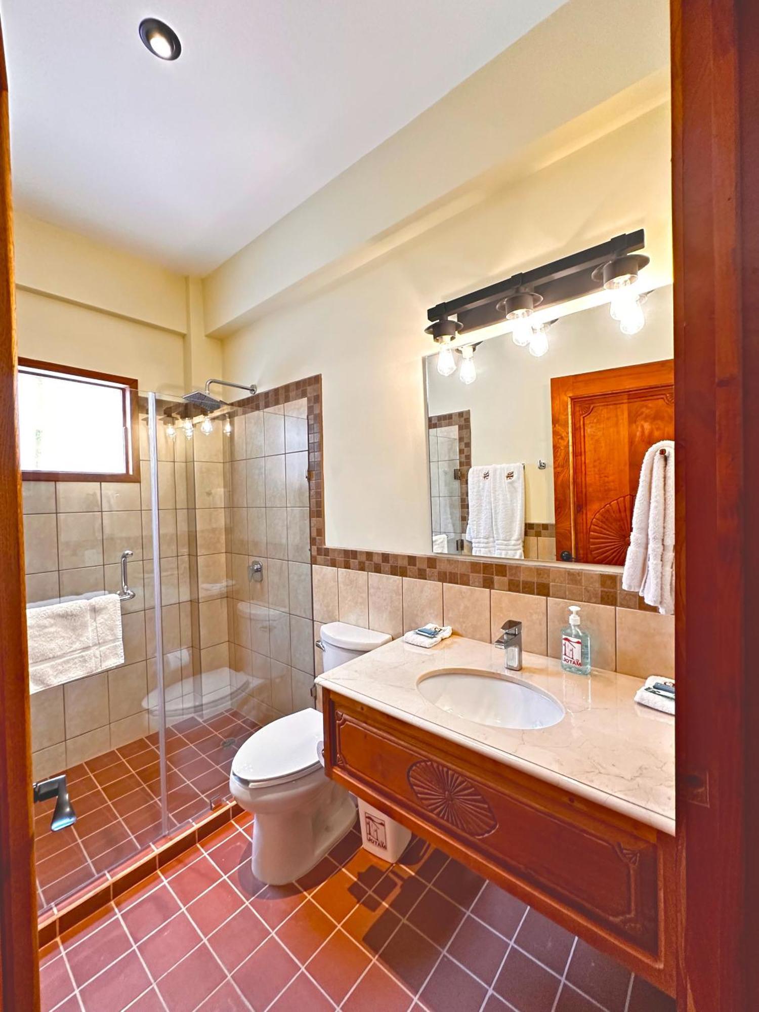 Hotel Jotam Panajachel Kültér fotó