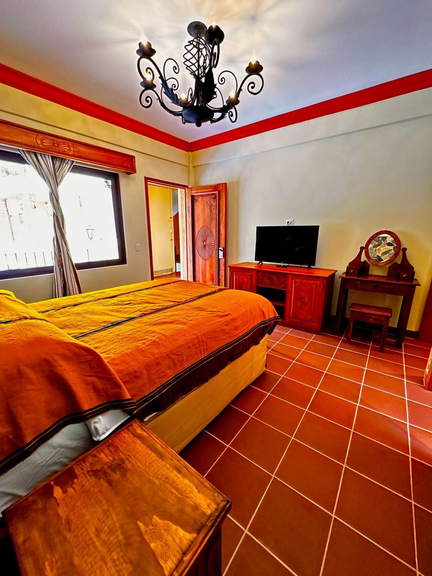 Hotel Jotam Panajachel Kültér fotó