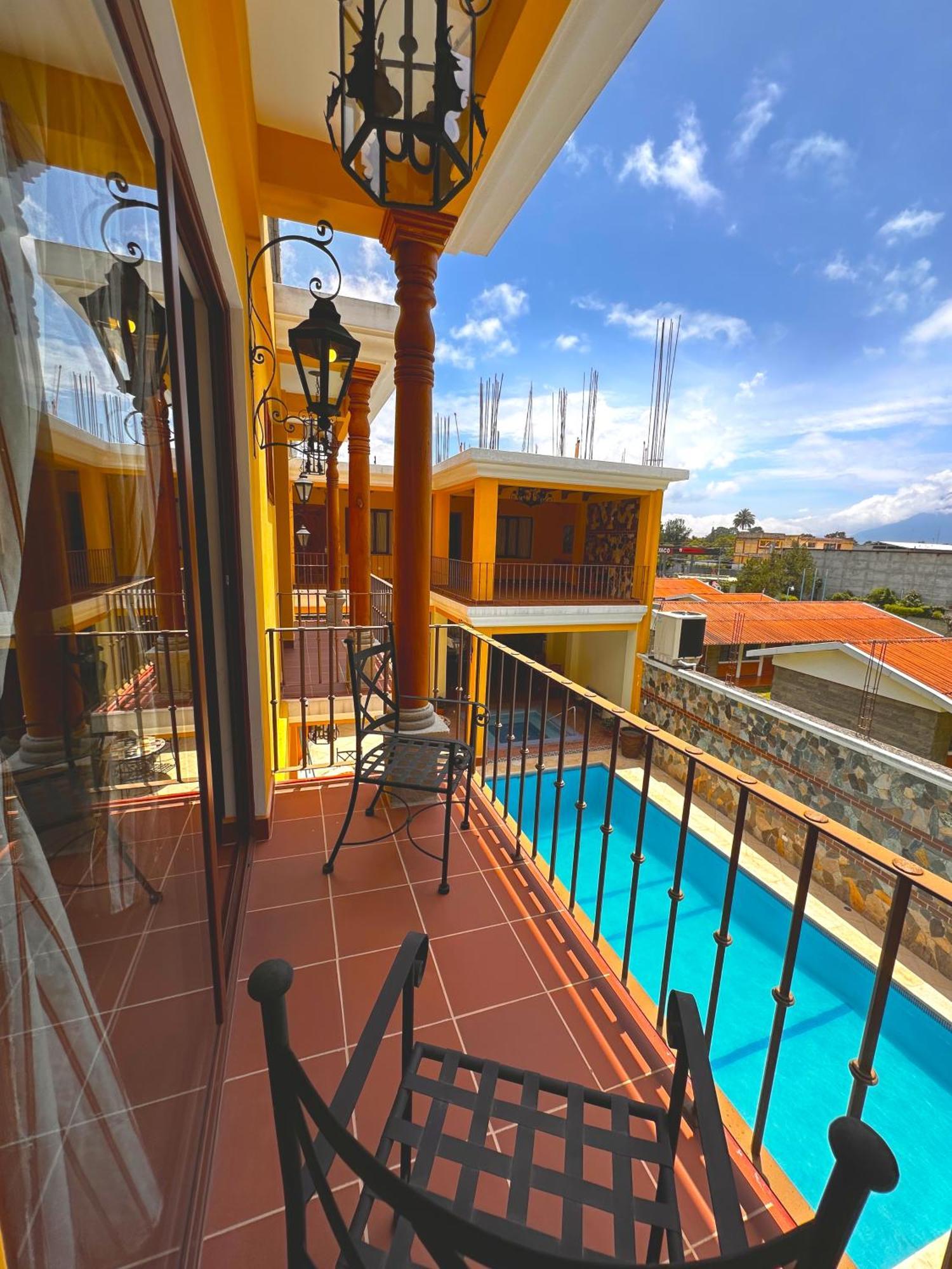Hotel Jotam Panajachel Kültér fotó
