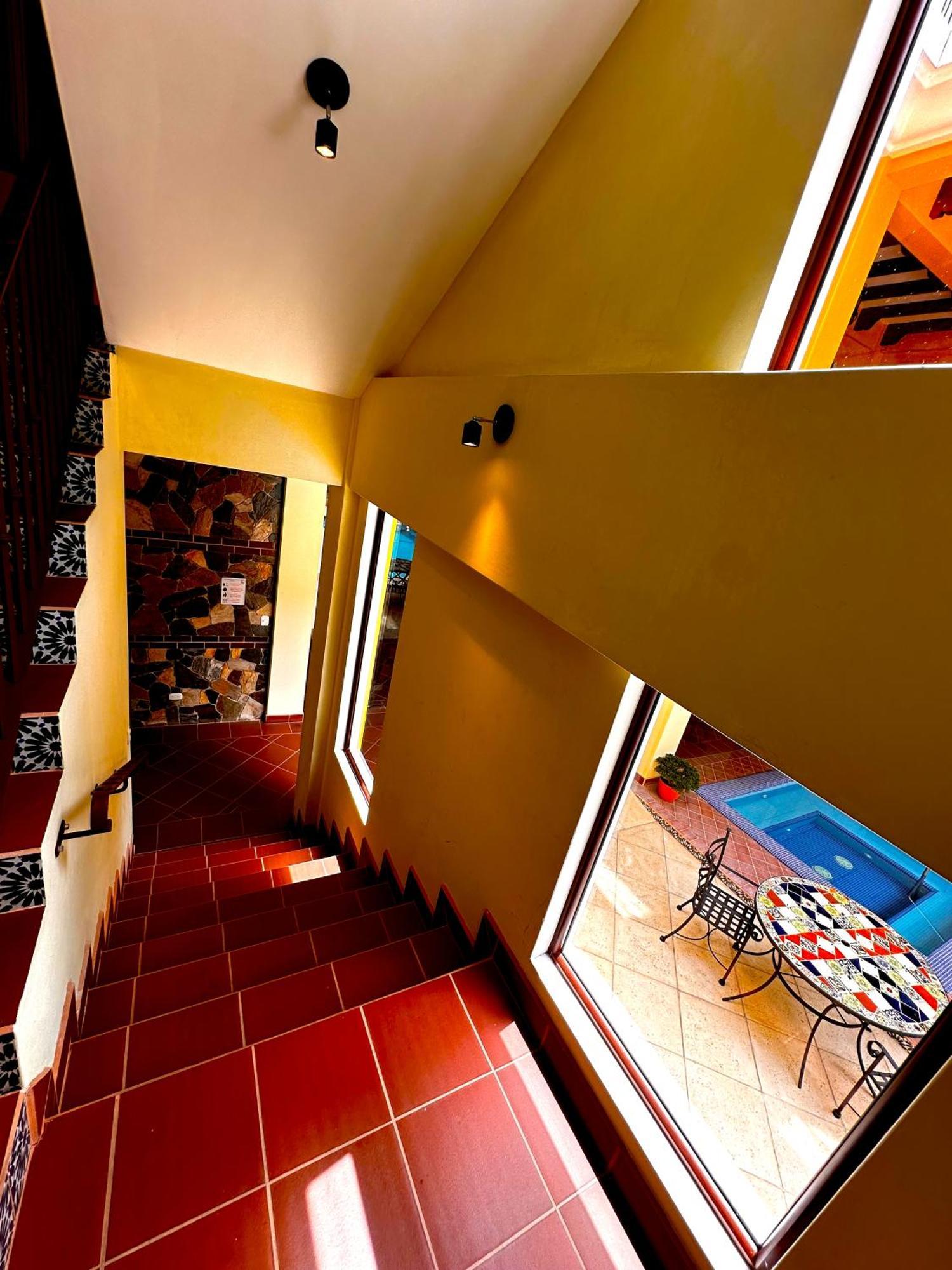 Hotel Jotam Panajachel Kültér fotó